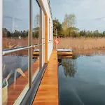 Ботель Hausboot Am Graebendorfer *