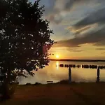 Hausboot Am Graebendorfer *