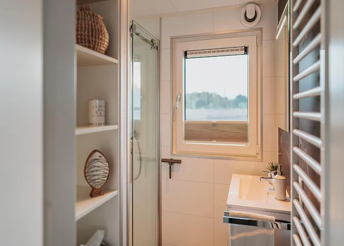 Hausboot Am Graebendorfer Bådhotel