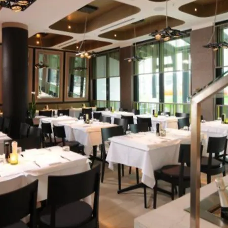 Hotel Indigo Berlin-alexanderplatz, An Ihg Berlino